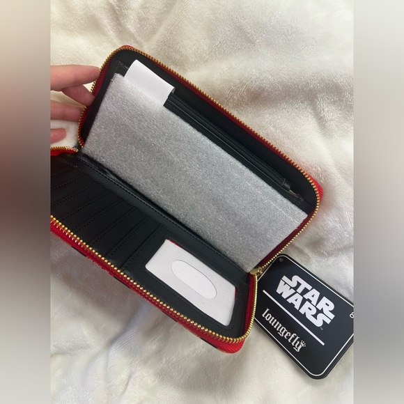 Loungefly X Disney Star Wars Gingerbread Cookie AOP Wallet Zip Around - Picture 7 of 8